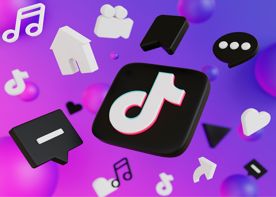 E-Commerce Rigor Meets Creative Chaos
